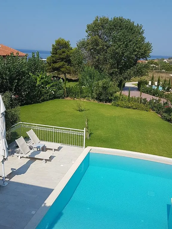 Afrodite Luxury Villa Σβορωνάτα